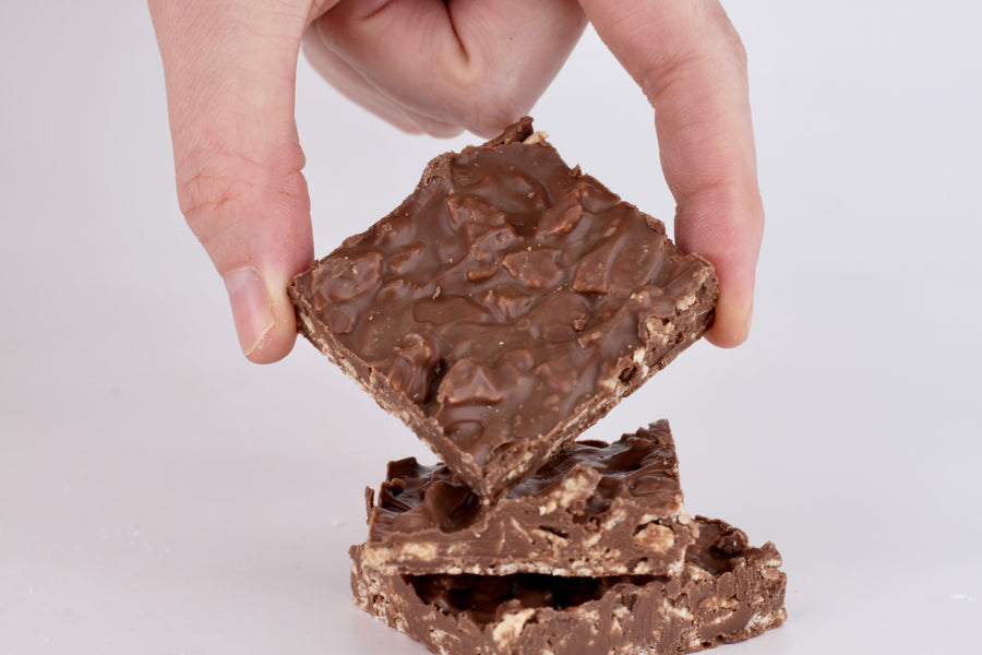 Viral Potato Chip Choc Bark
