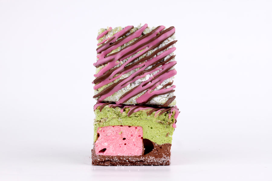 Choc Strawberry Dubai Marshmallow- Staff Creation