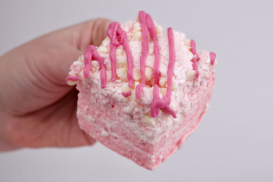 Strawberry White Choc Lamington Marshmallows - Staff Creation