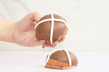 Hot Cross Bun Domes