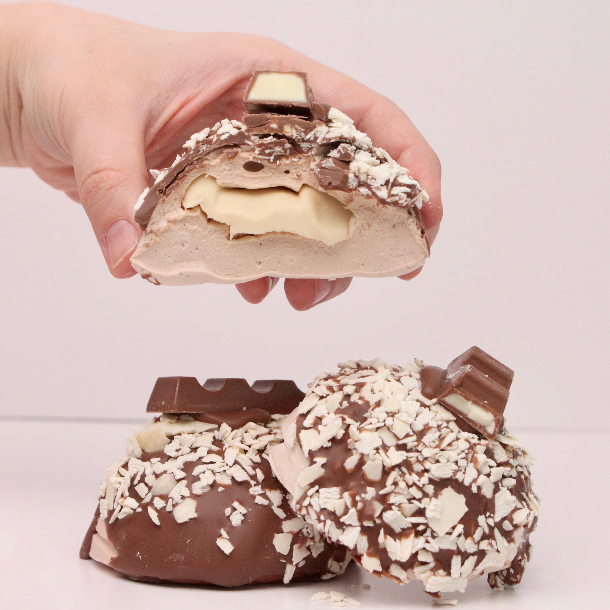 Kinder Marshmallow Domes